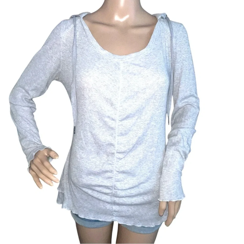 CALVIN KLEIN | PERFORMANCE WAFFLE PULLOVER HOODIE - Picture 10 of 10